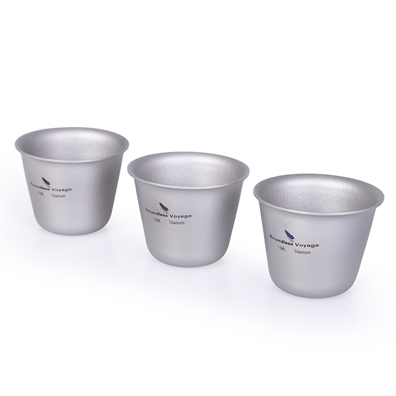 Wine Or Beer - Ensemble de 3 tasses en titane