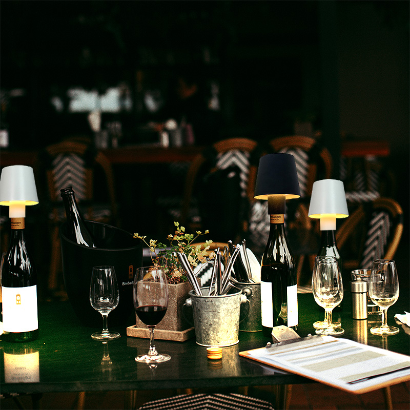 Décoration d'intérieur : Houss - Wine & Beer Quito avis et prix